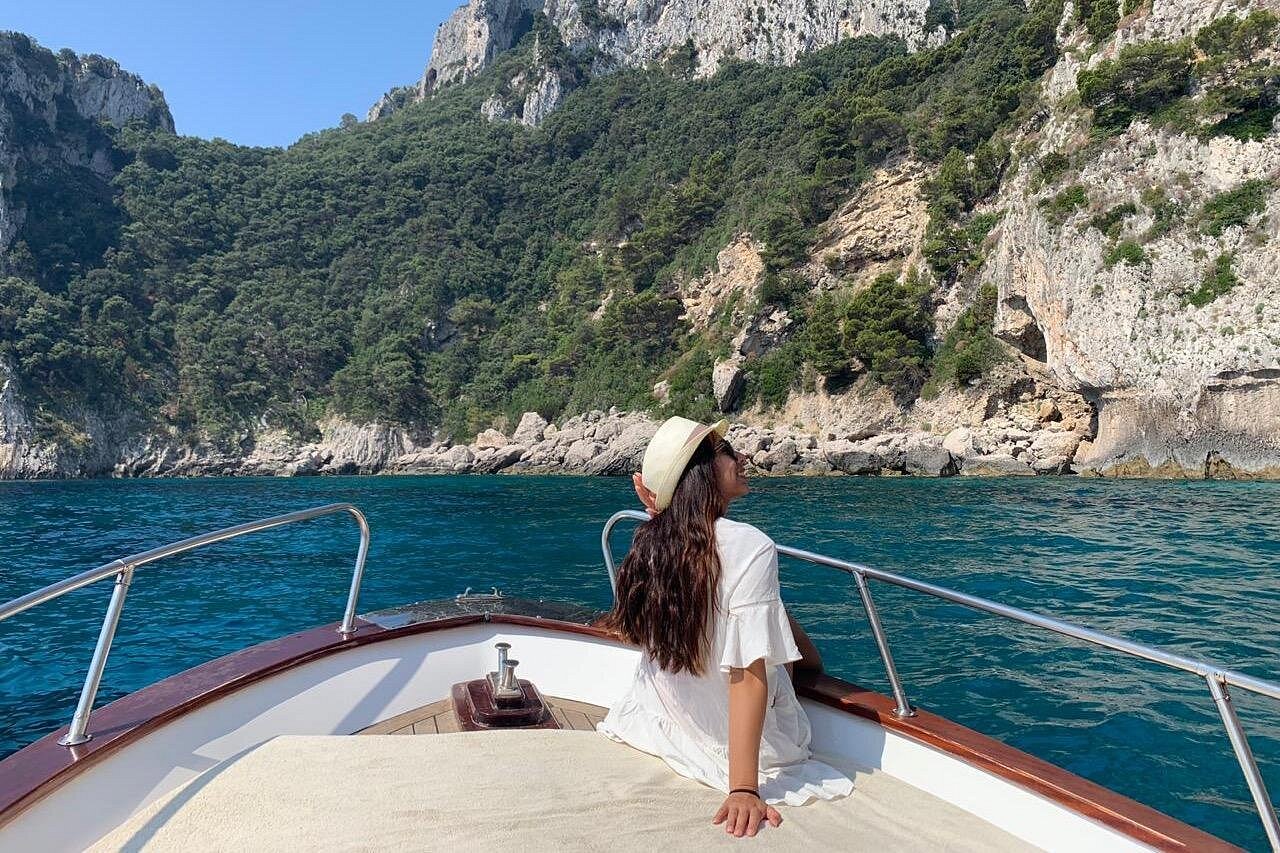 Private Boat Tour of Capri